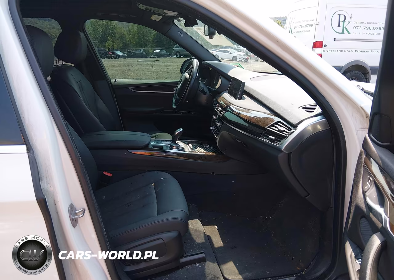 2018 BMW X5 xDrive35I VIN:5UXKR0C59JL073341 - 5
