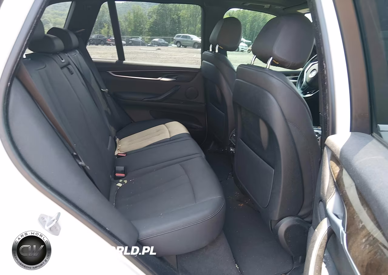 2018 BMW X5 xDrive35I VIN:5UXKR0C59JL073341 - 8