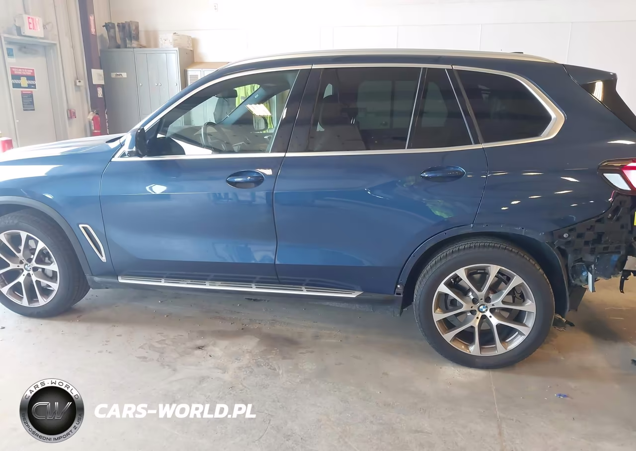 2022 BMW X5 xDrive40I VIN:5UXCR6C02N9K62301 - 14