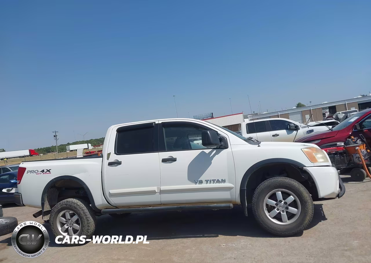2011 Nissan Titan Pro-4X VIN:1N6BA0EC7BN316698 - 13
