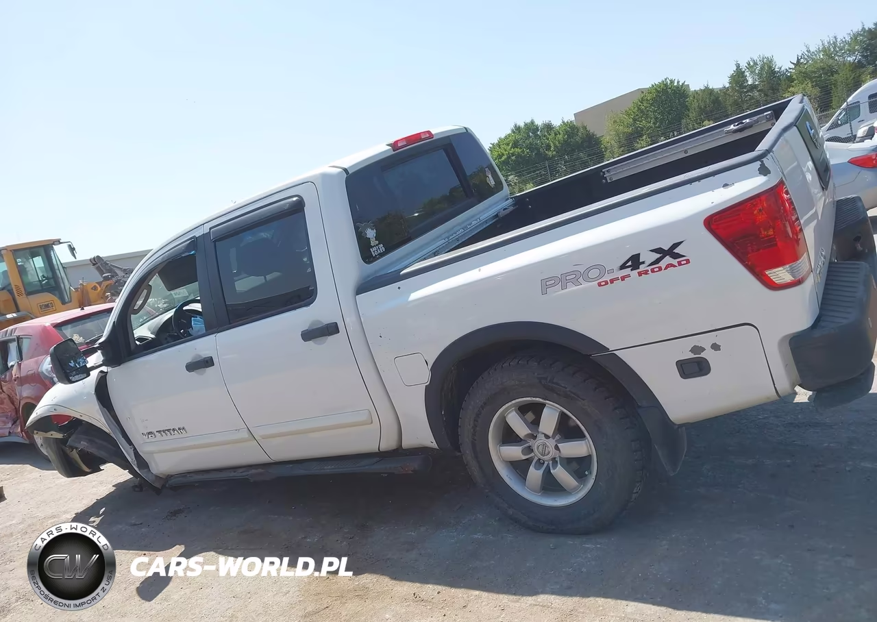2011 Nissan Titan Pro-4X VIN:1N6BA0EC7BN316698 - 14