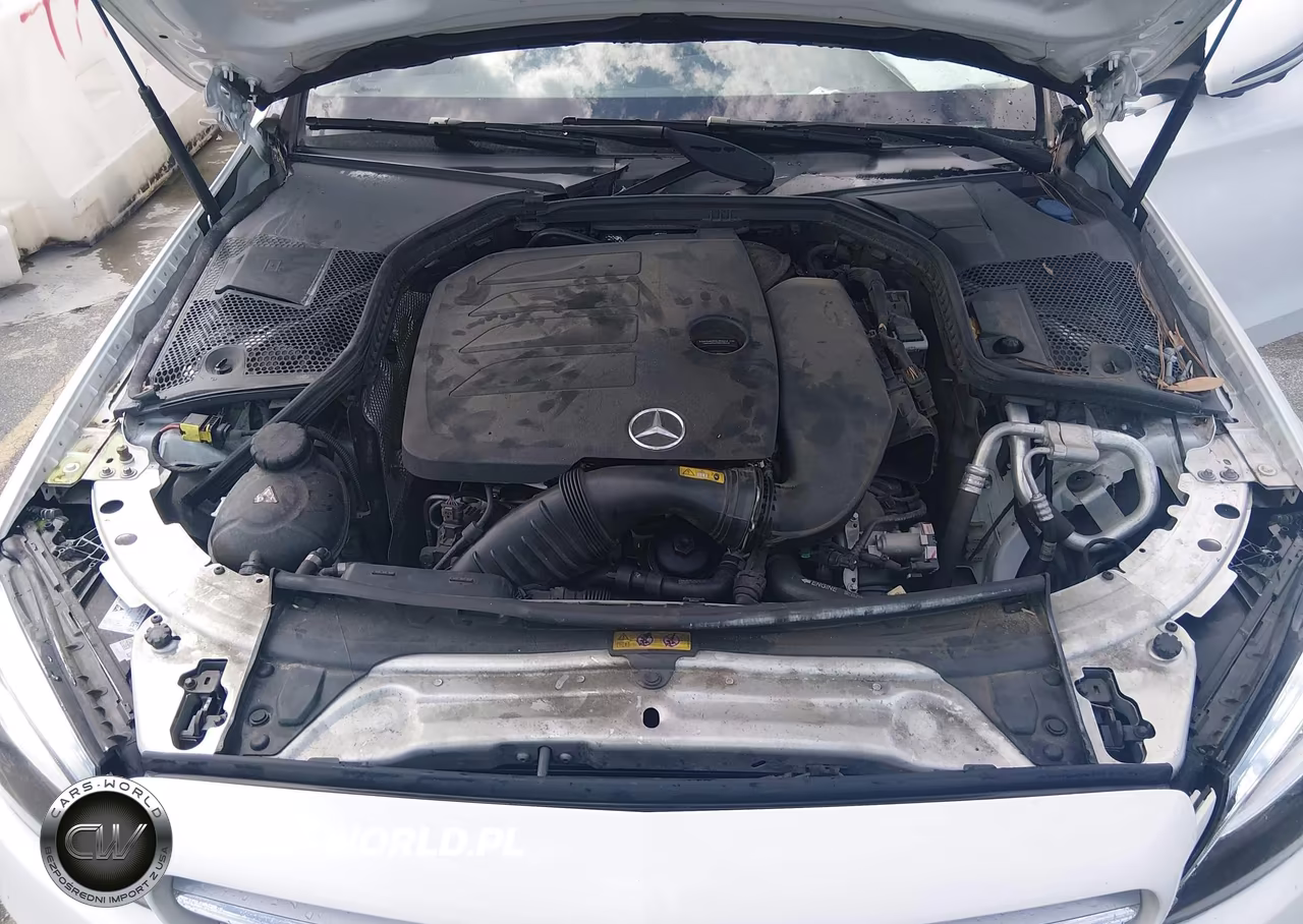 2021 Mercedes-Benz C 300 Sedan VIN:W1KWF8DBXMR646009 - 10
