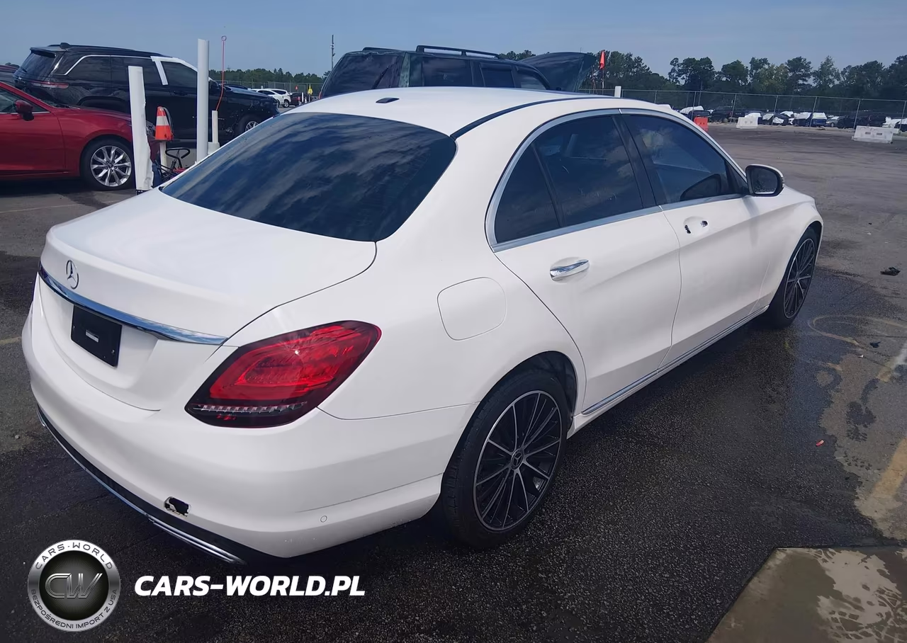 2021 Mercedes-Benz C 300 Sedan VIN:W1KWF8DBXMR646009 - 4