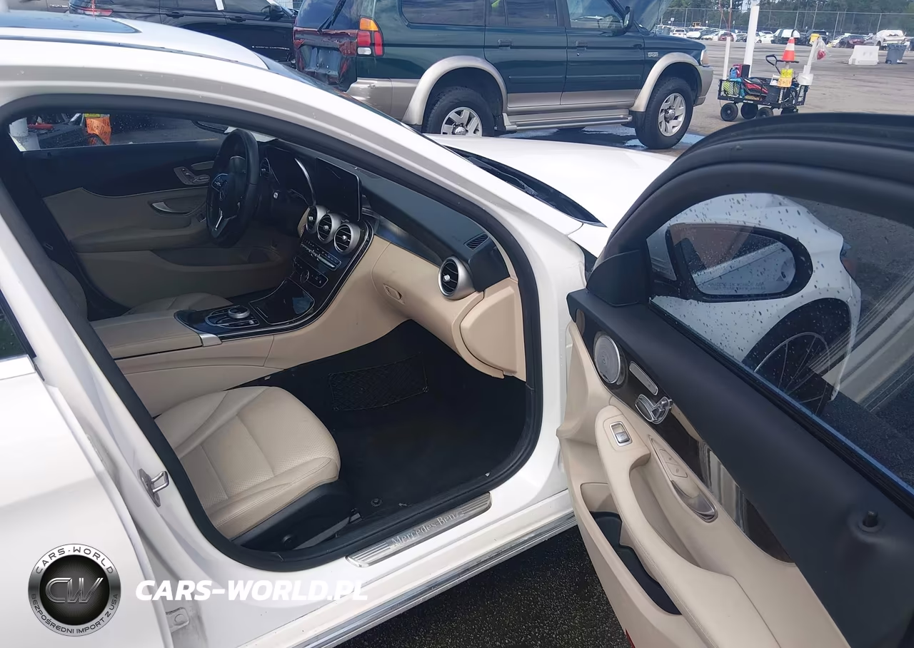 2021 Mercedes-Benz C 300 Sedan VIN:W1KWF8DBXMR646009 - 5