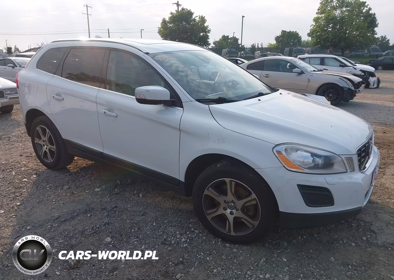 2013 Volvo Xc60 T6 – zdjęcie 1 z 16