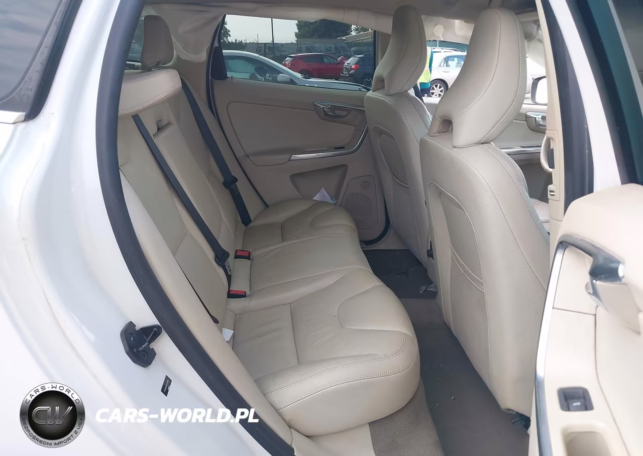 2013 Volvo Xc60 T6 VIN:YV4902DZ4D2439365 - 8