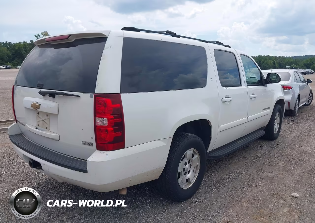 2007 Chevrolet Suburban Lt VIN:1GNFC16047J245927 - 4