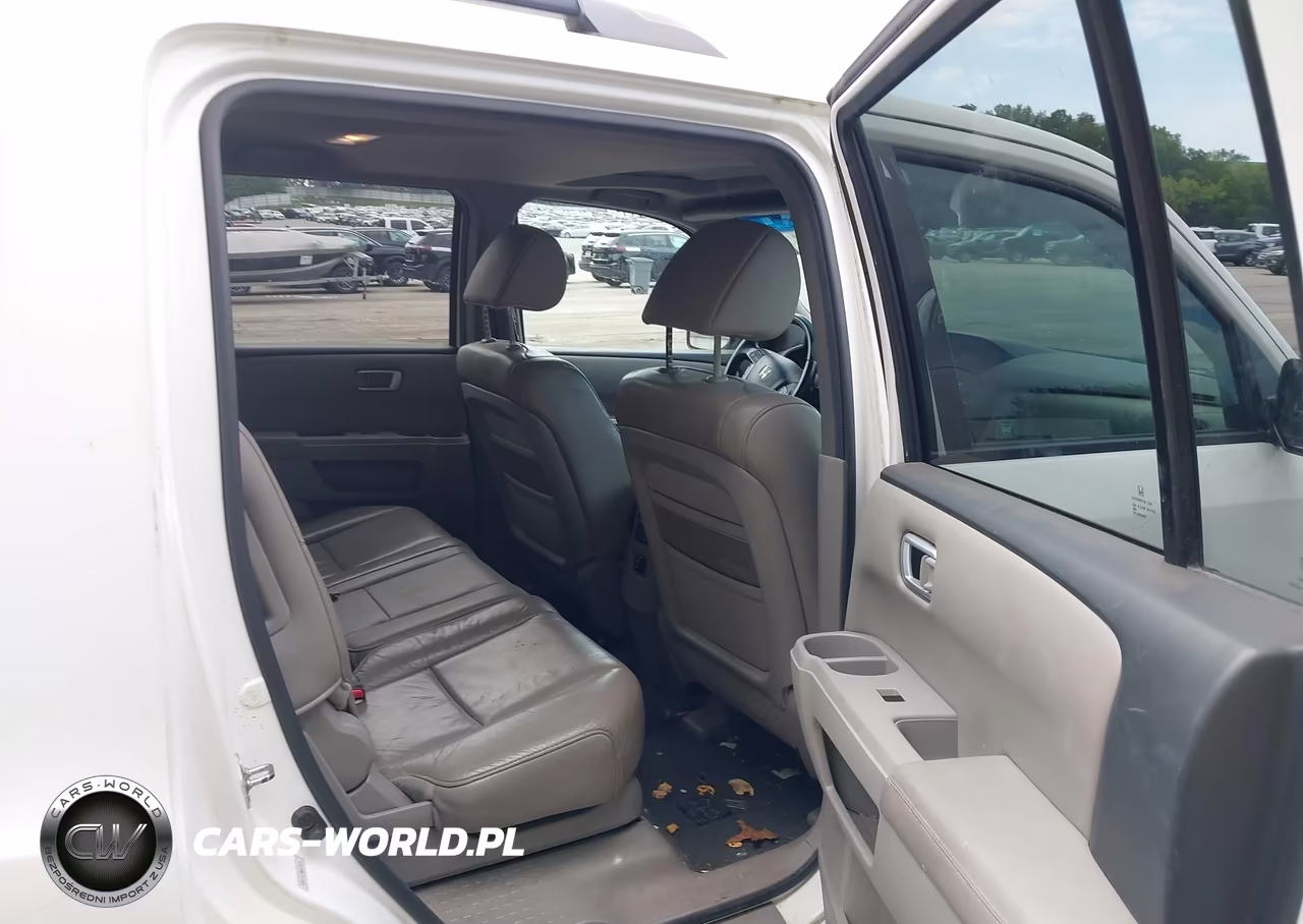 2011 Honda Pilot Ex-L VIN:5FNYF4H78BB084891 - 8
