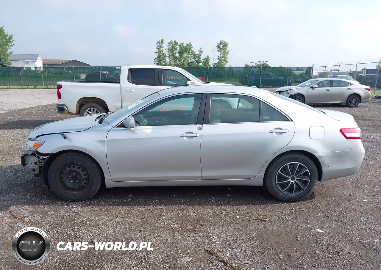 2010 Toyota Camry Le VIN:4T4BF3EKXAR018469 - 14