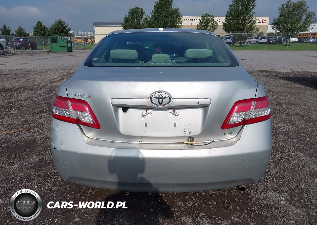 2010 Toyota Camry Le VIN:4T4BF3EKXAR018469 - 16