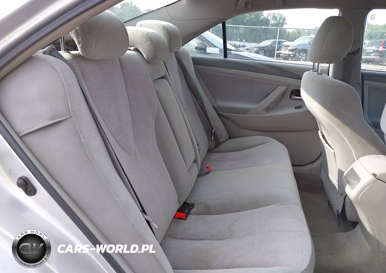 2010 Toyota Camry Le VIN:4T4BF3EKXAR018469 - 8