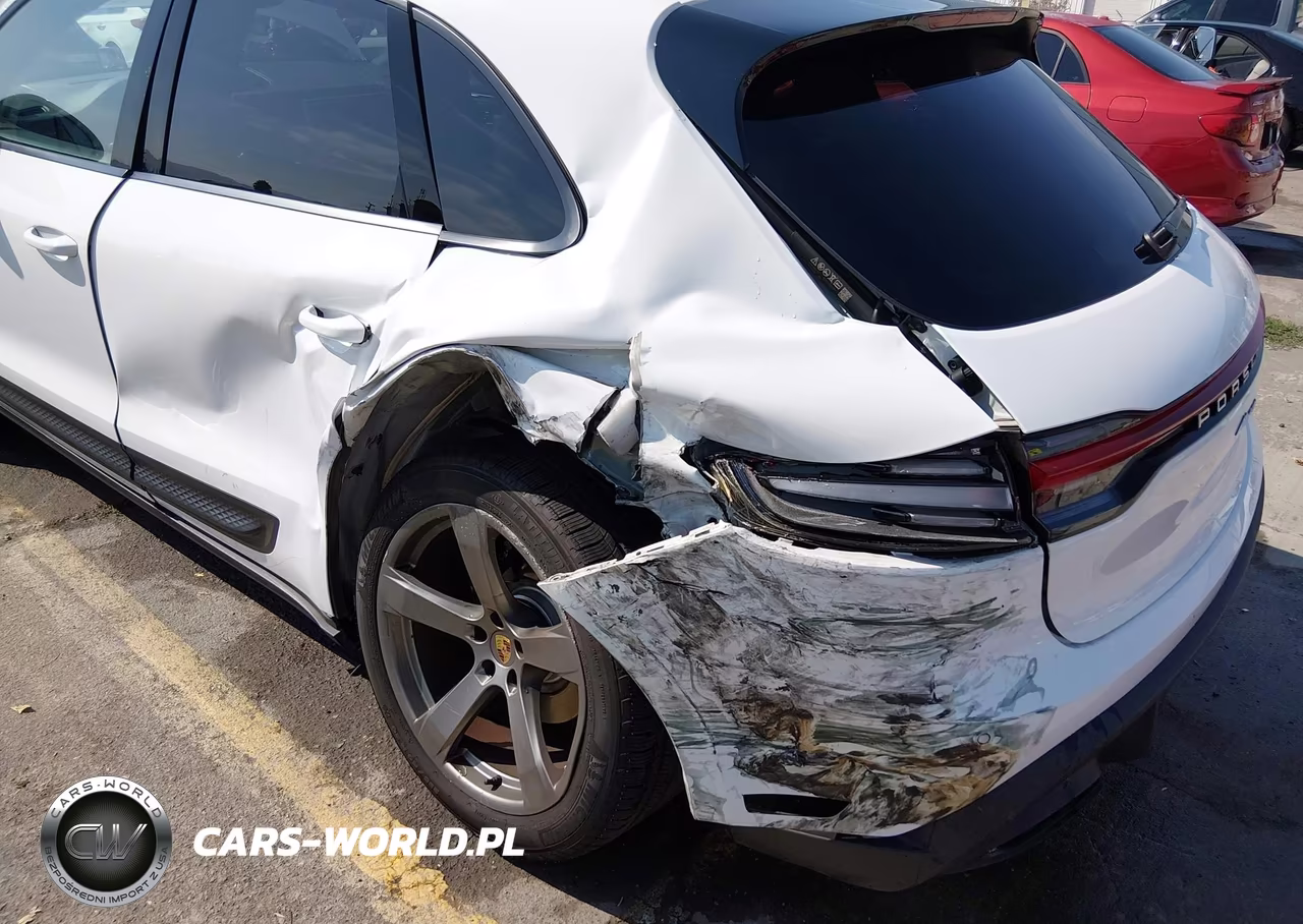 2022 Porsche Macan VIN:WP1AA2A57NLB05663 - 6