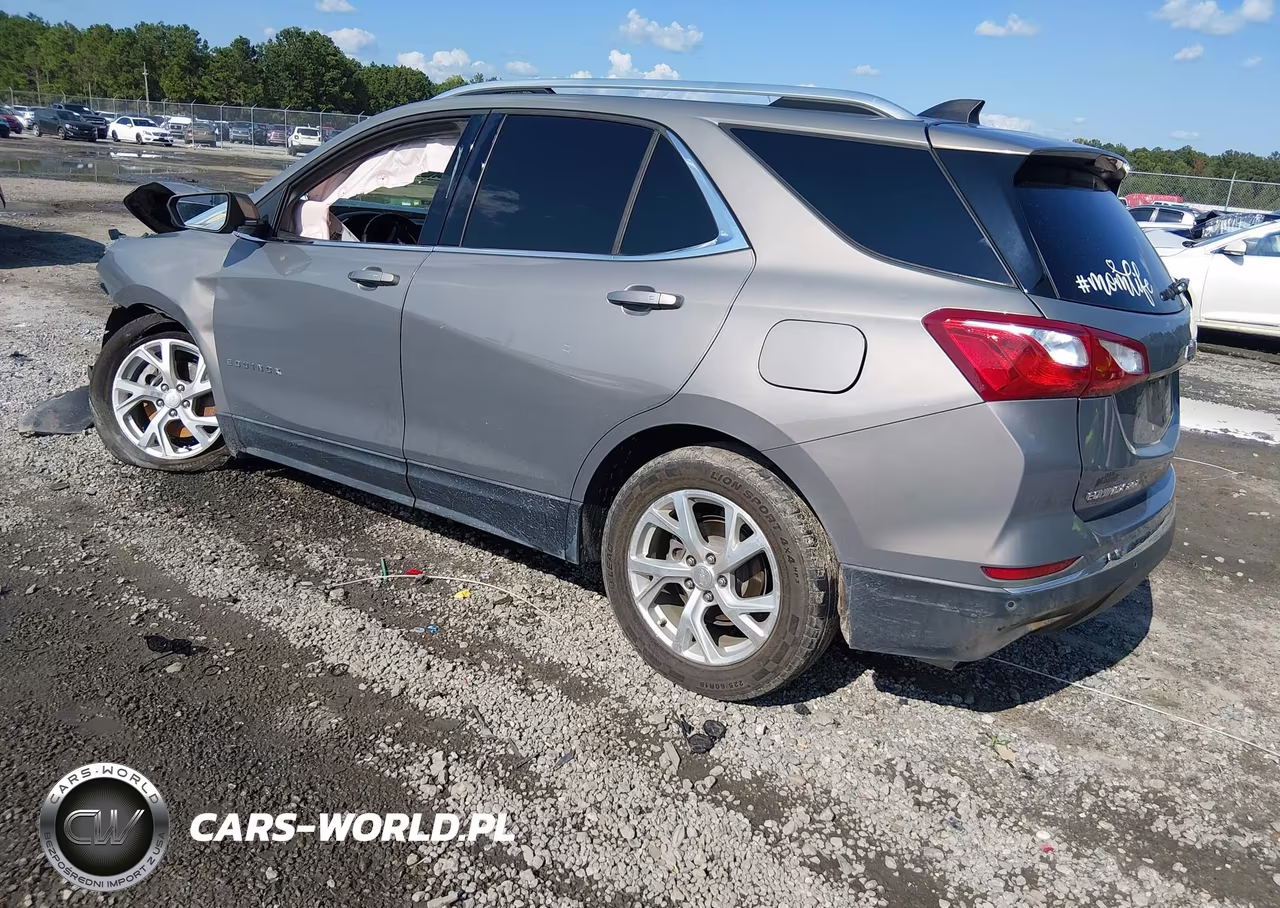 2018 Chevrolet Equinox Lt VIN:3GNAXKEX3JS599947 - 3