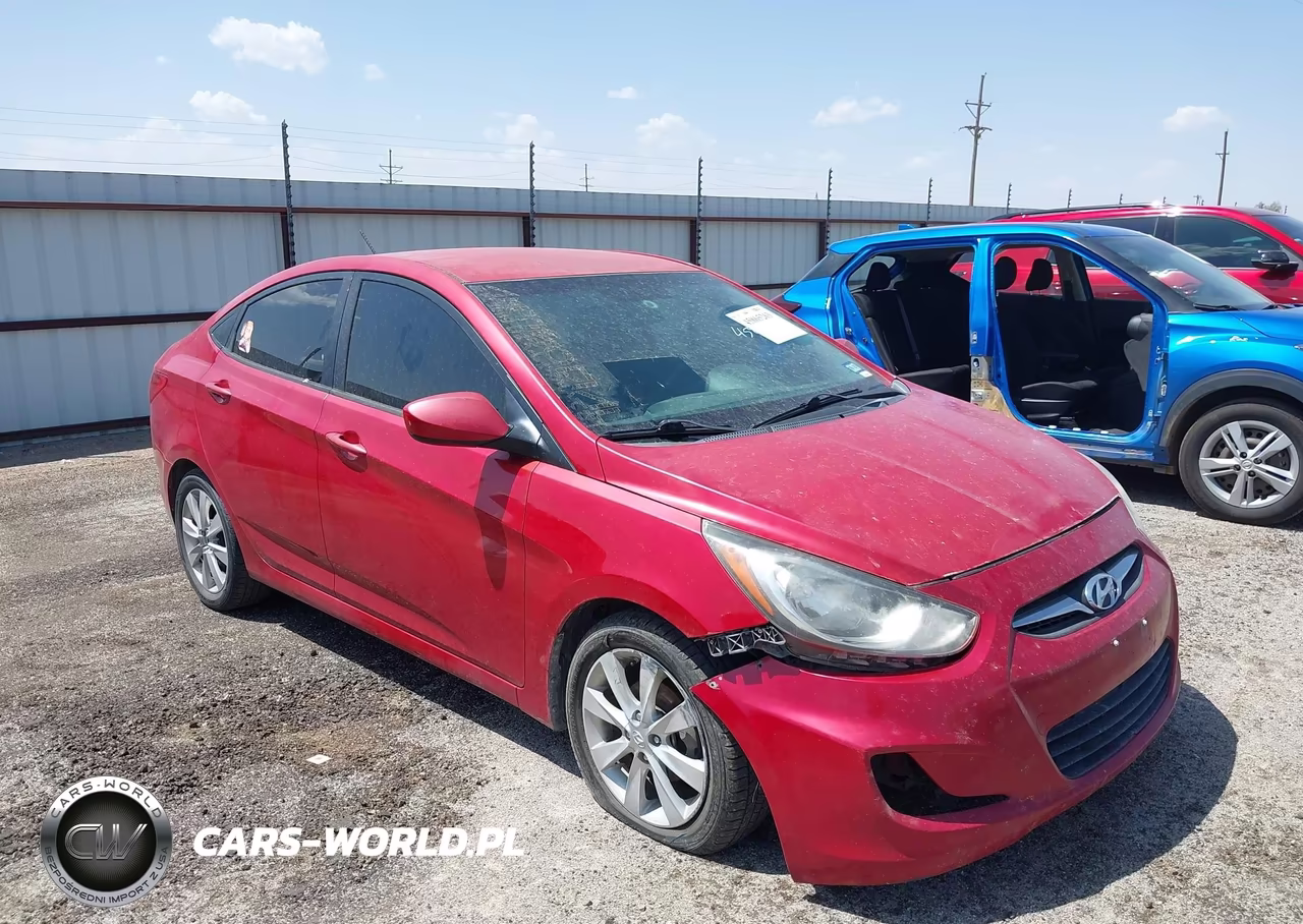 2013 Hyundai Accent Gls VIN:KMHCU4AE2DU463285 - 1