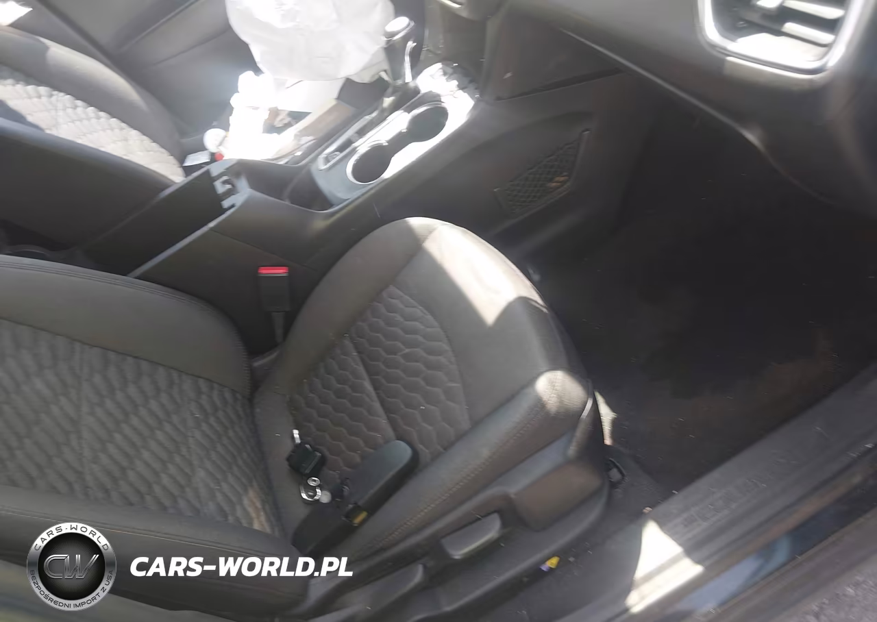 2018 Chevrolet Equinox Lt VIN:2GNAXSEV8J6110813 - 5