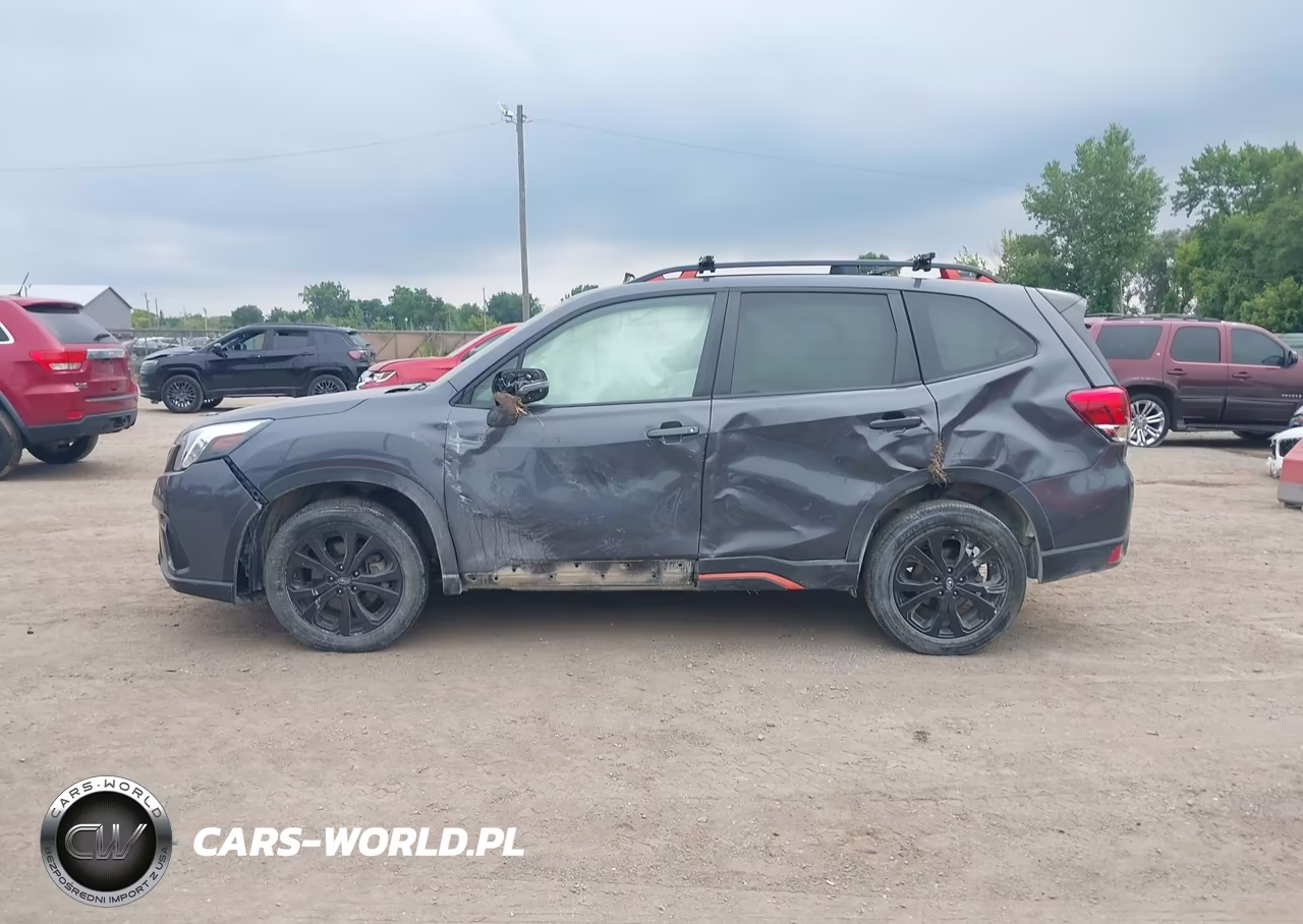 2024 Subaru Forester Sport VIN:JF2SKAGC5RH494610 - 13