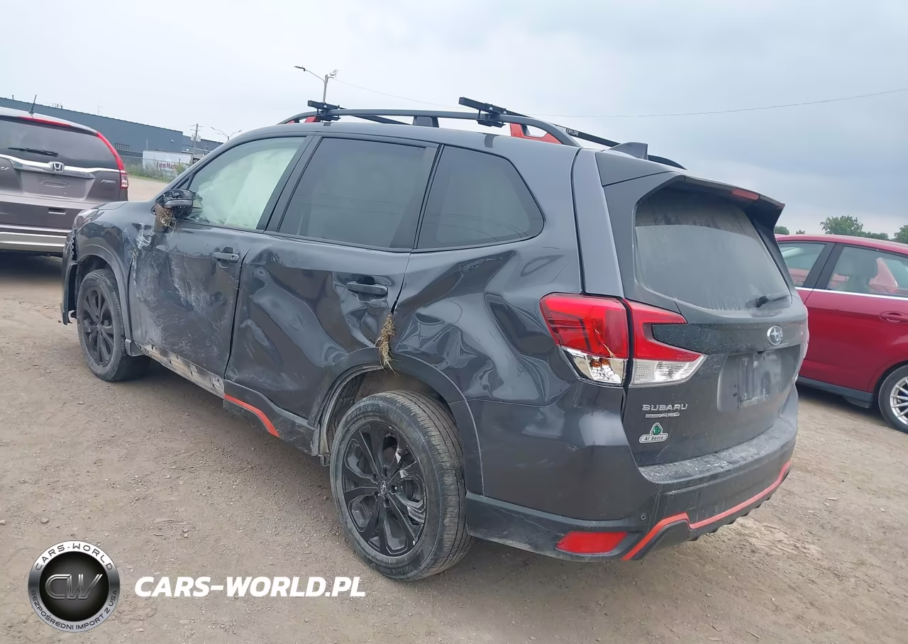 2024 Subaru Forester Sport VIN:JF2SKAGC5RH494610 - 3