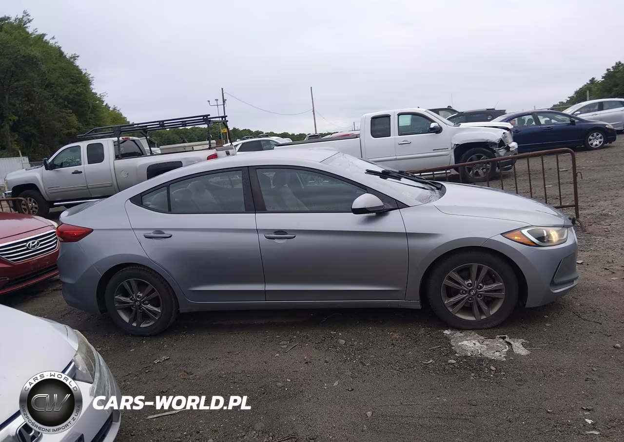 2017 Hyundai Elantra Se VIN:5NPD84LF4HH008585 - 13