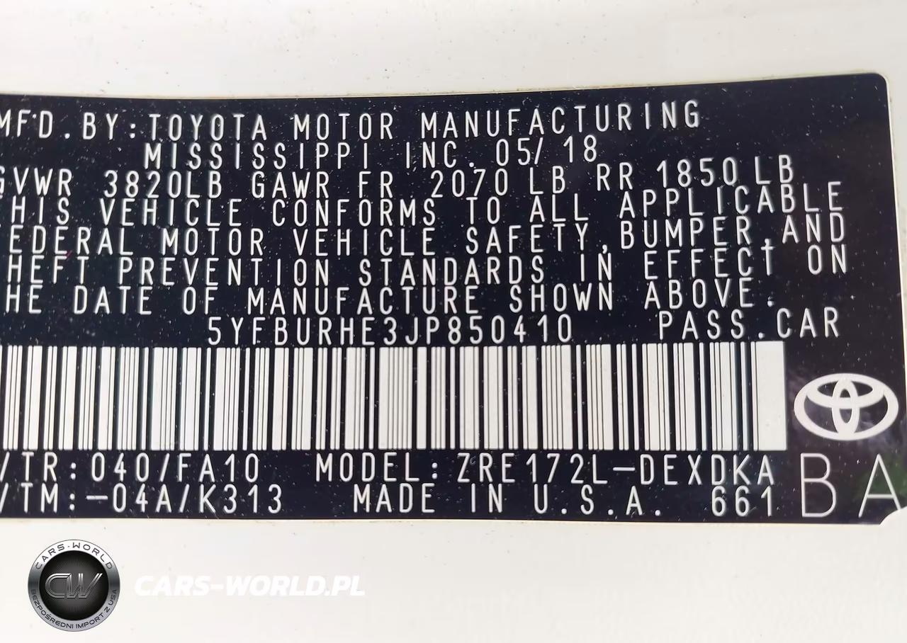 2018 Toyota Corolla L VIN:5YFBURHE3JP850410 - 9