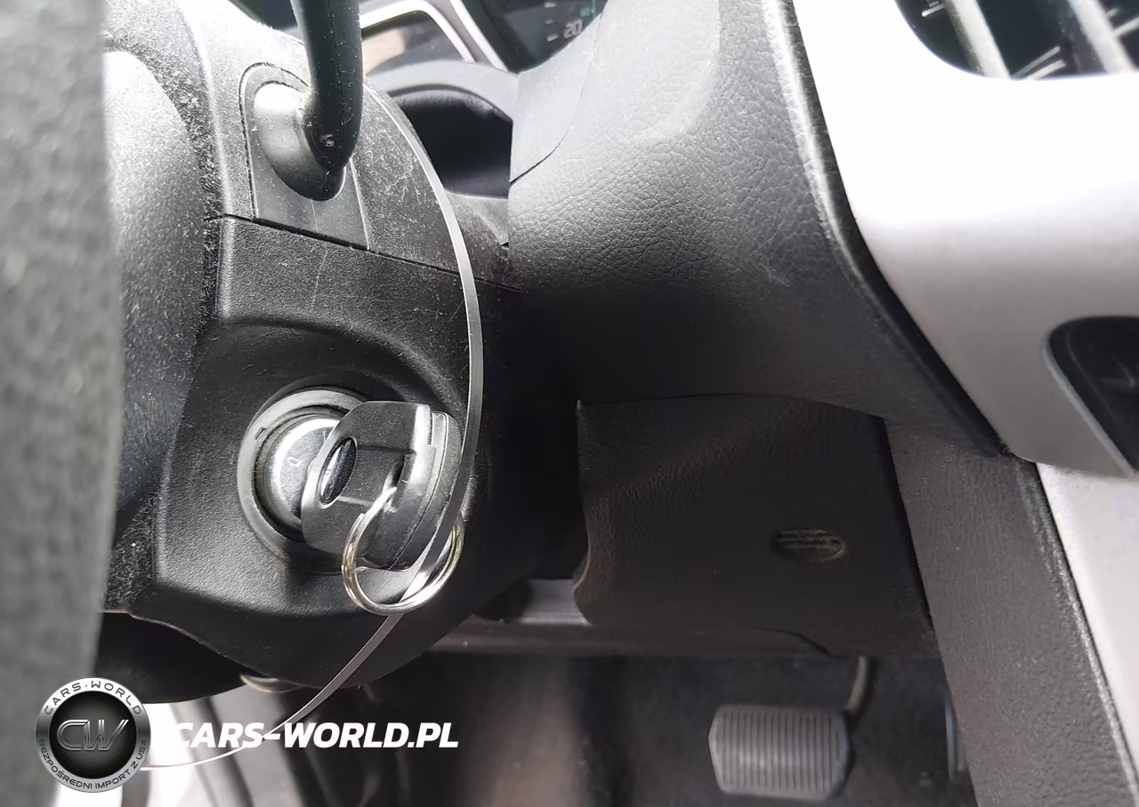 2014 Ford Focus Se VIN:1FADP3K21EL312675 - 11