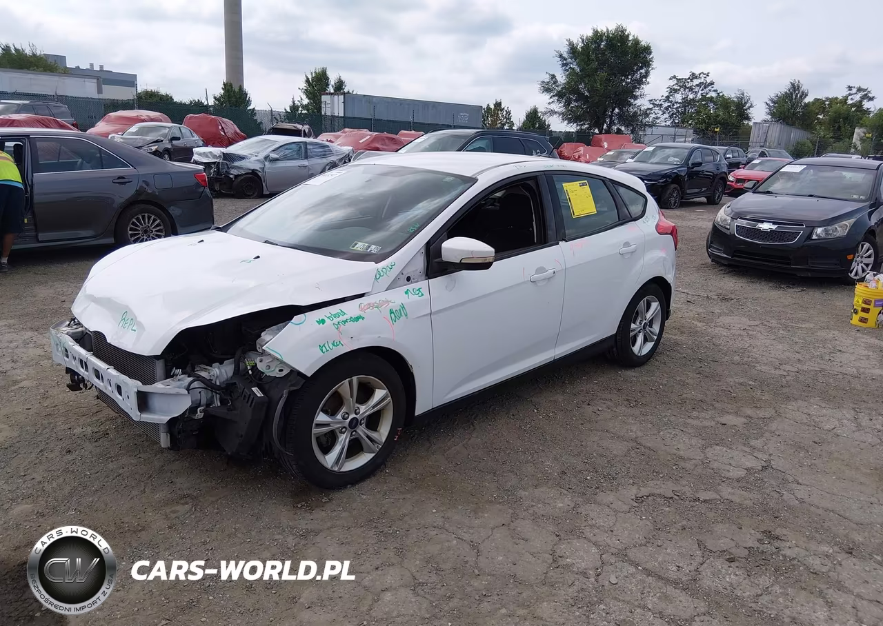 2014 Ford Focus Se VIN:1FADP3K21EL312675 - 2