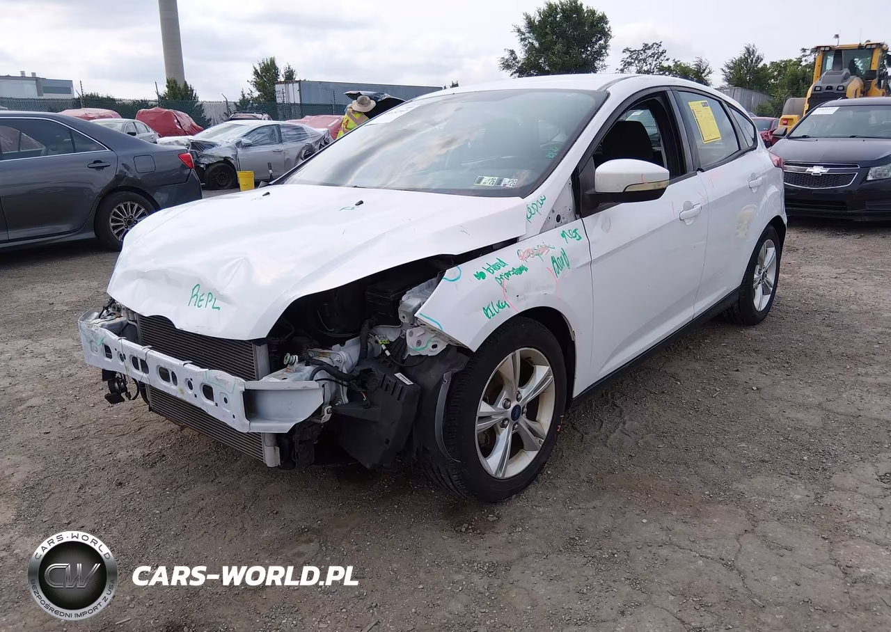 2014 Ford Focus Se VIN:1FADP3K21EL312675 - 6