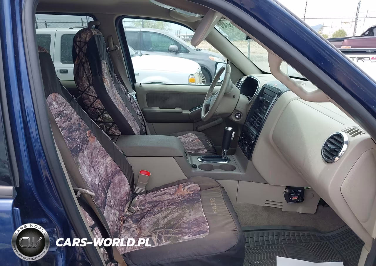 2007 Ford Explorer Xlt VIN:1FMEU73E47UB77417 - 5