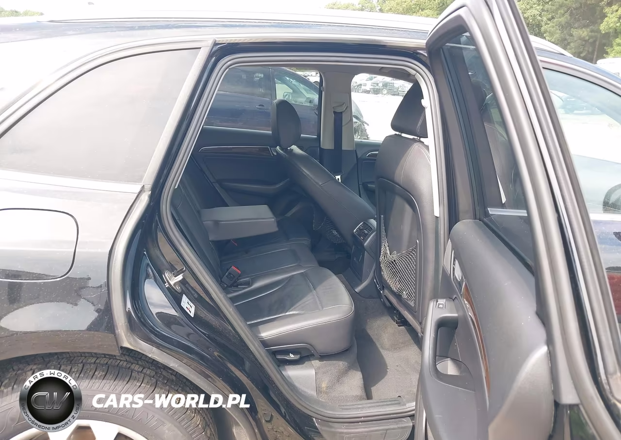 2017 Audi Q5 2.0T Premium VIN:WA1C2AFP5HA028765 - 8