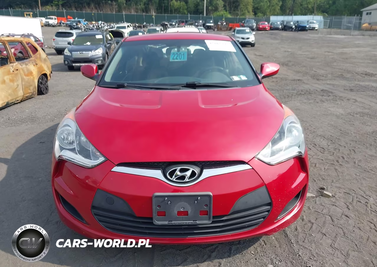 2016 Hyundai Veloster VIN:KMHTC6AD6GU272849 - 12