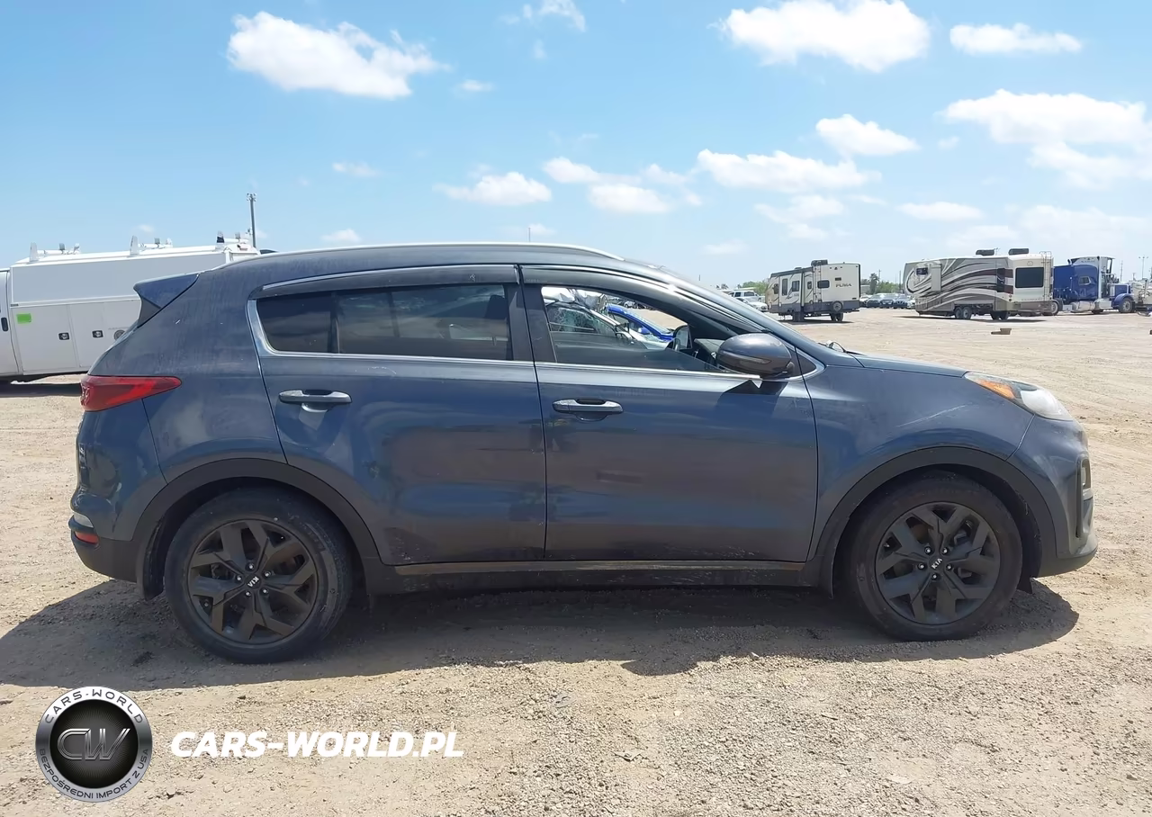 2020 Kia Sportage S VIN:KNDP63AC9L7695095 - 13