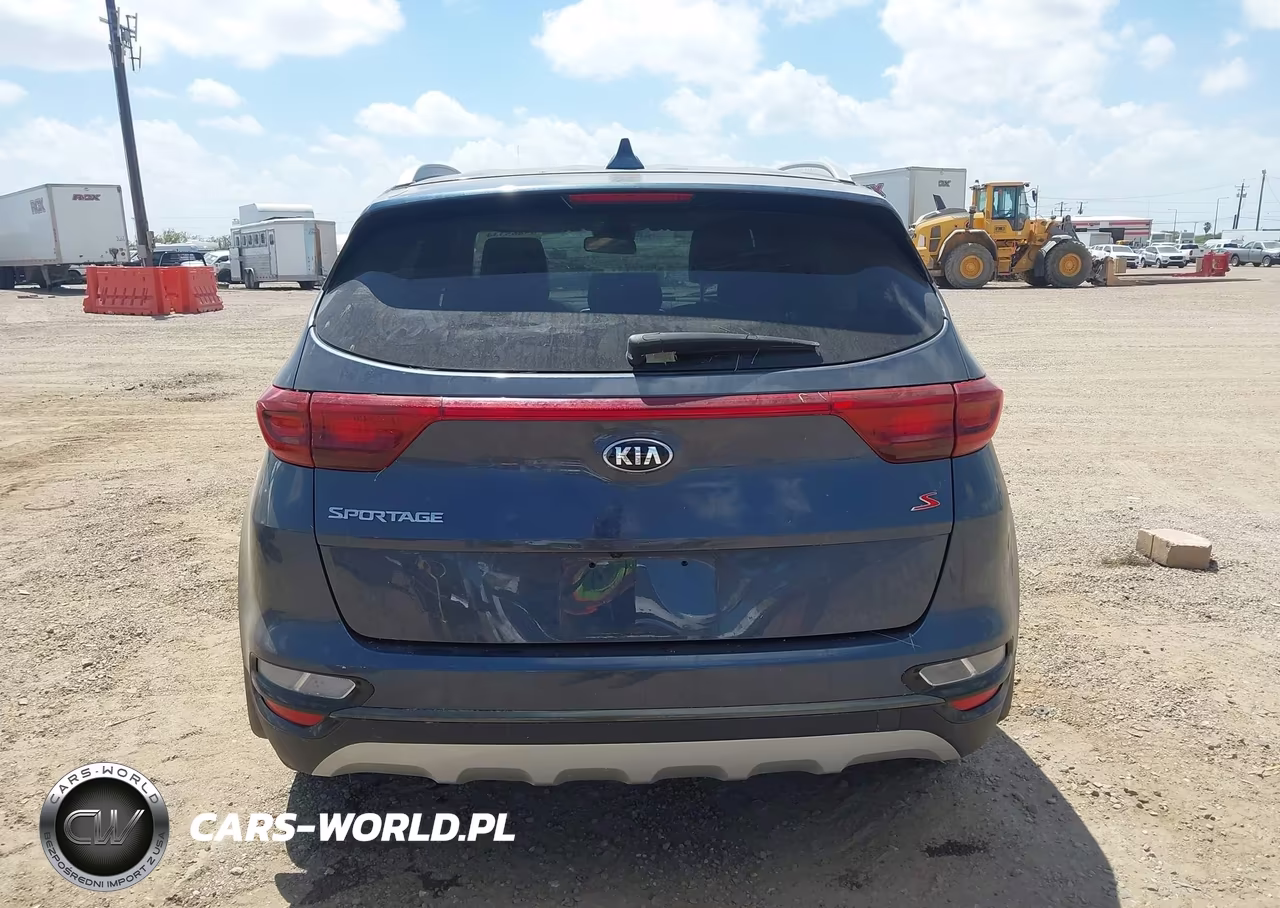 2020 Kia Sportage S VIN:KNDP63AC9L7695095 - 16