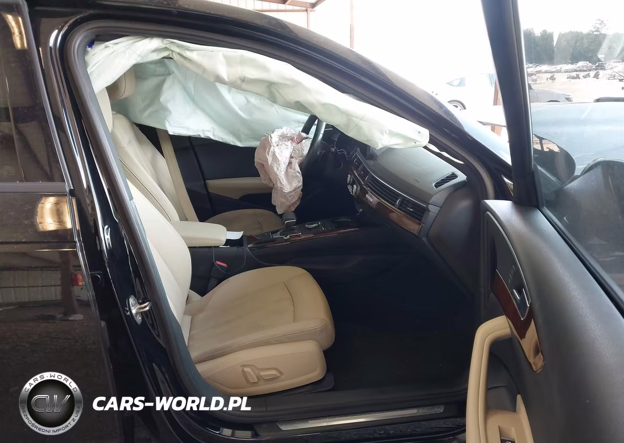 2017 Audi A4 Premium VIN:WAUANAF40HN033873 - 5