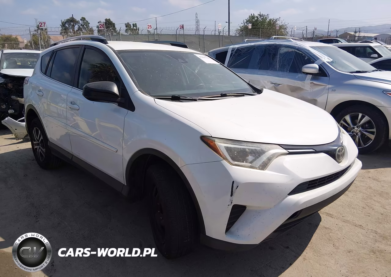 2017 Toyota Rav4 Le – zdjęcie 1 z 17