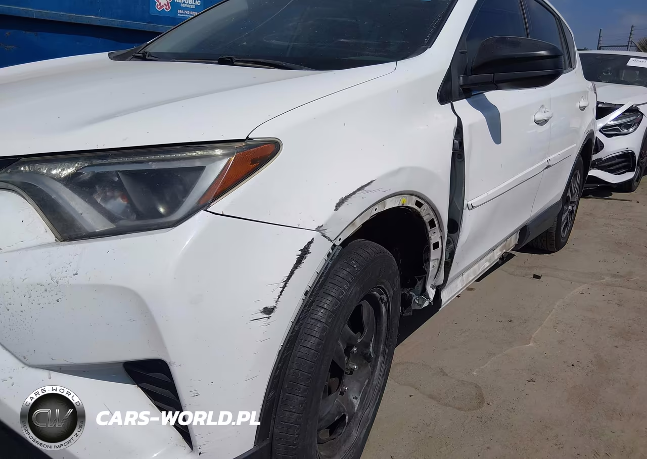 2017 Toyota Rav4 Le VIN:JTMZFREV6HJ709598 - 6