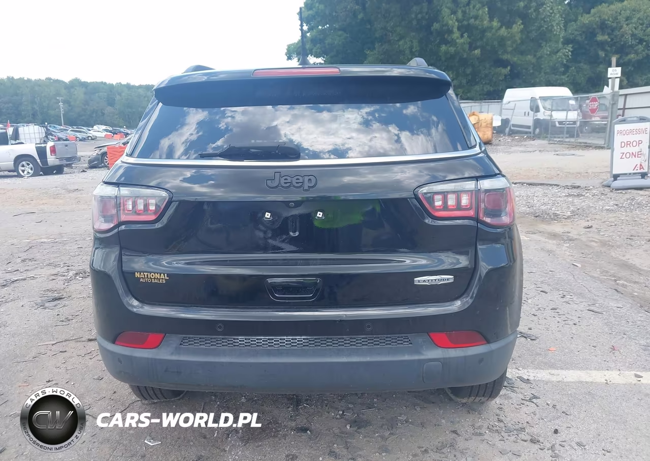 2018 Jeep Compass Latitude Fwd VIN:3C4NJCBB7JT304675 - 16