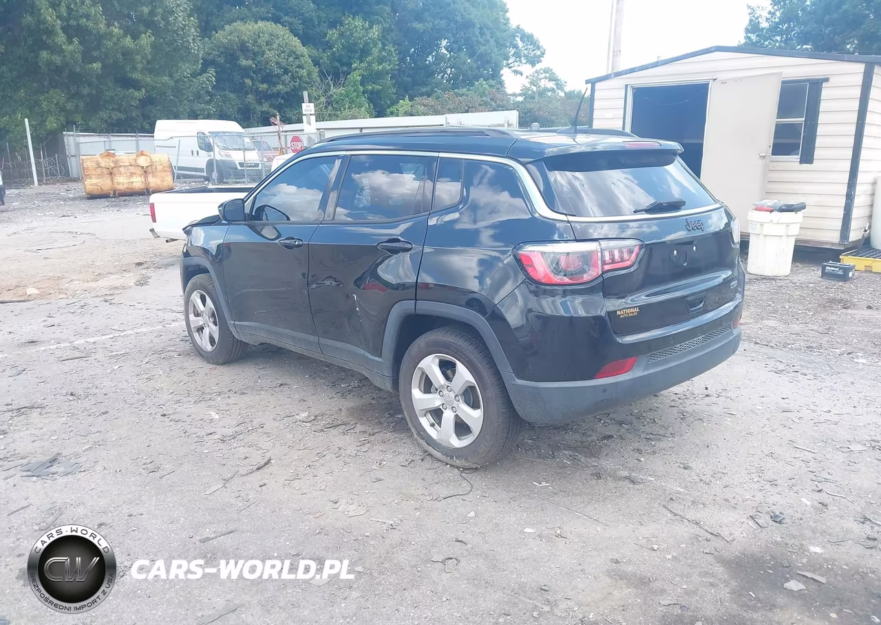 2018 Jeep Compass Latitude Fwd VIN:3C4NJCBB7JT304675 - 3