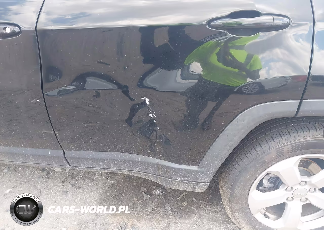 2018 Jeep Compass Latitude Fwd VIN:3C4NJCBB7JT304675 - 6