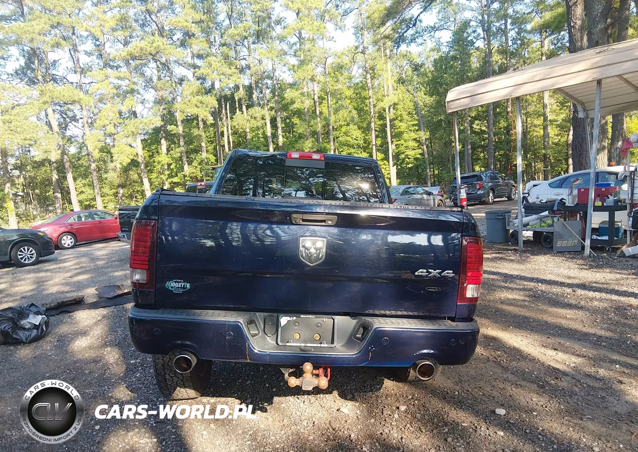 2016 Ram 1500 Sport VIN:1C6RR7UT6GS103004 - 17