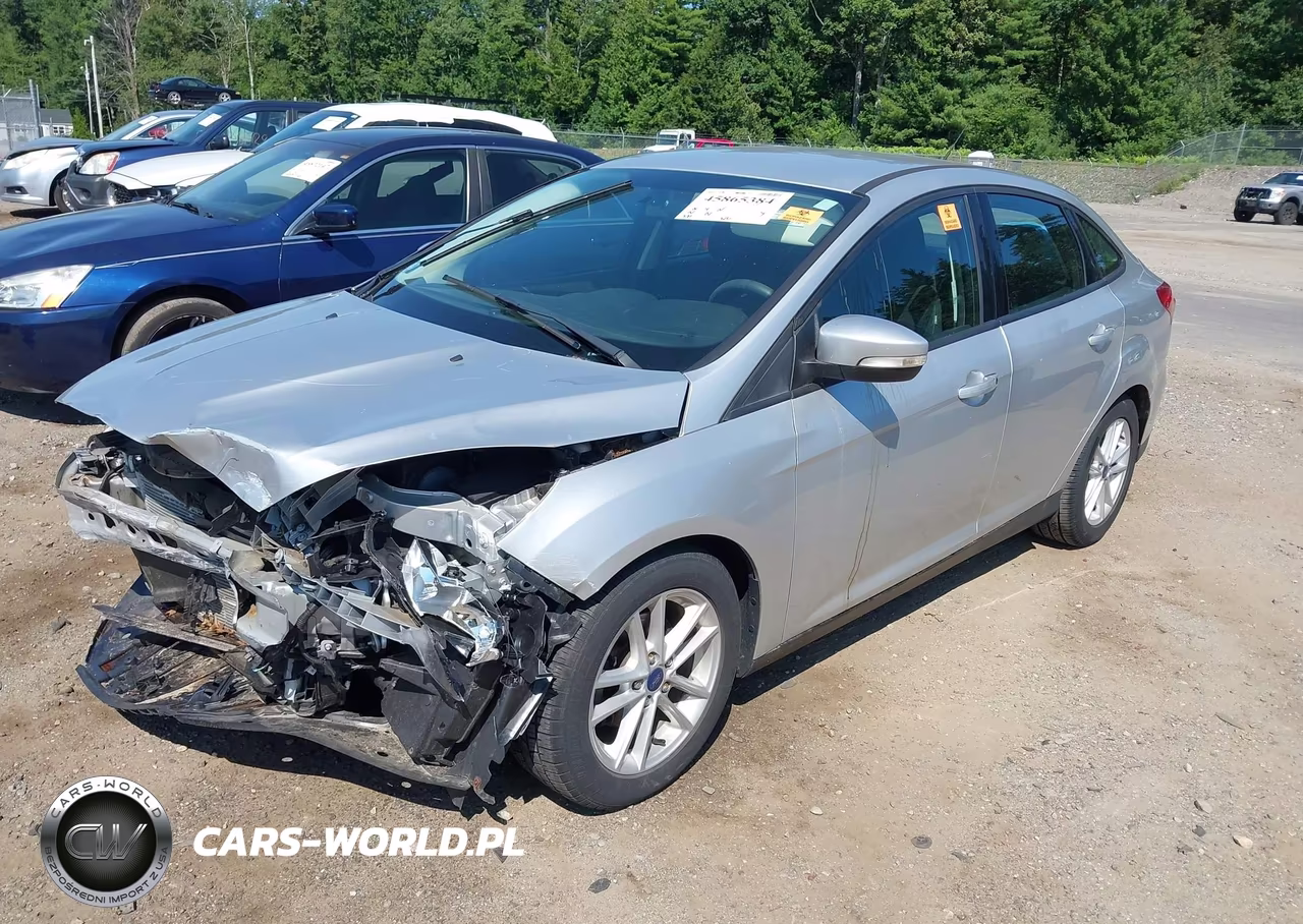 2016 Ford Focus Se VIN:1FADP3F23GL375502 - 2