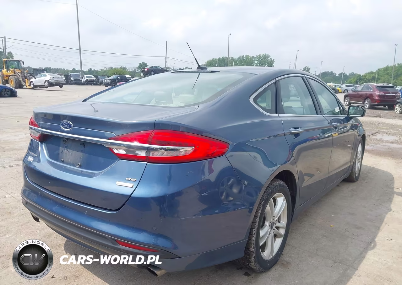 2018 Ford Fusion Se VIN:3FA6P0HD2JR149448 - 4
