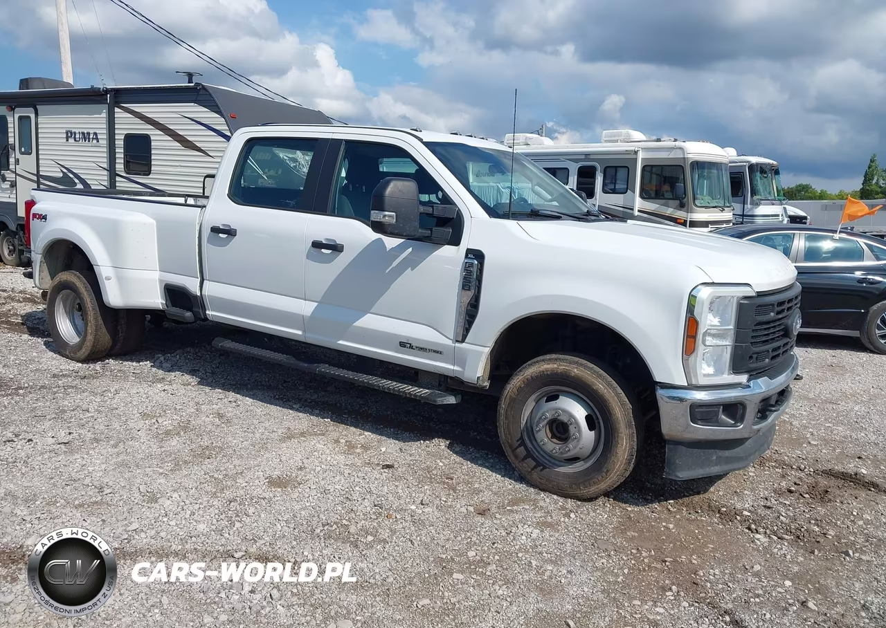 2024 Ford F-350 VIN:1FT8W3DT3REC86742 - 1
