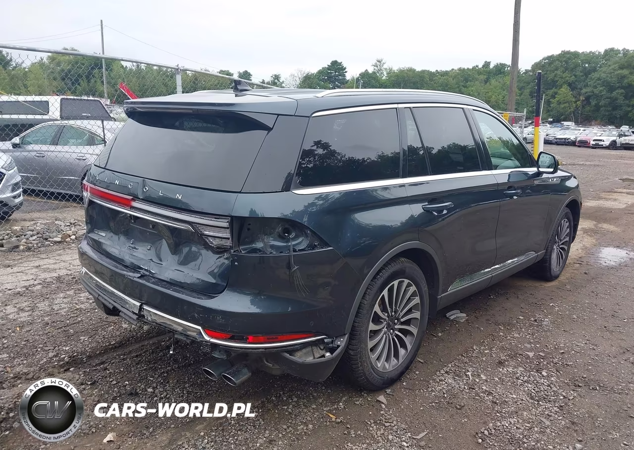 2021 Lincoln Aviator Reserve VIN:5LM5J7XC3MGL17272 - 4