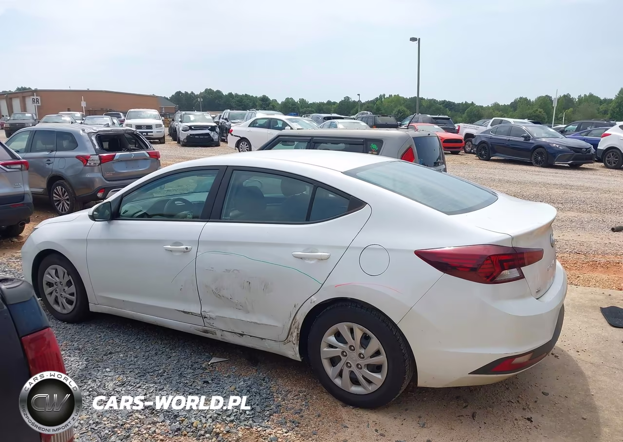 2019 Hyundai Elantra Se VIN:5NPD74LF8KH456919 - 14