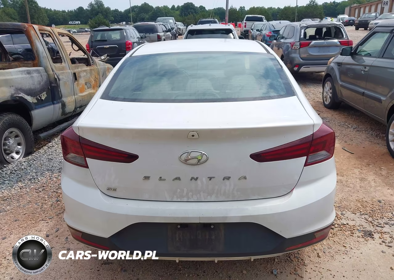 2019 Hyundai Elantra Se VIN:5NPD74LF8KH456919 - 16