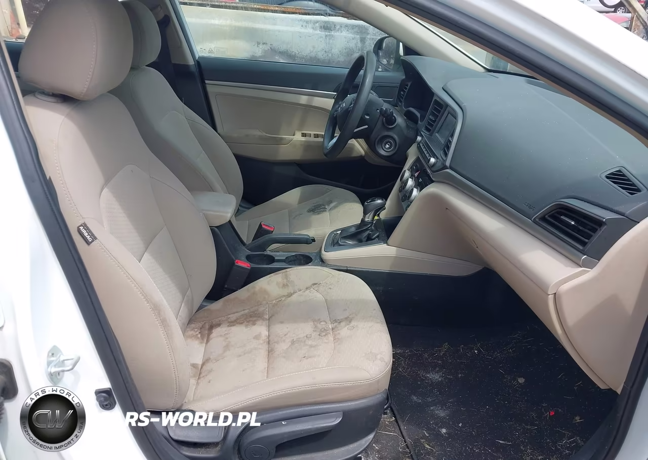 2019 Hyundai Elantra Se VIN:5NPD74LF8KH456919 - 5