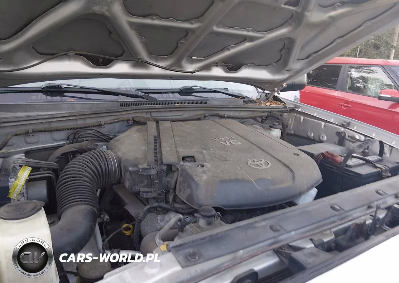 2011 Toyota Tacoma Prerunner V6 VIN:5TFTU4GN7BX009671 - 10