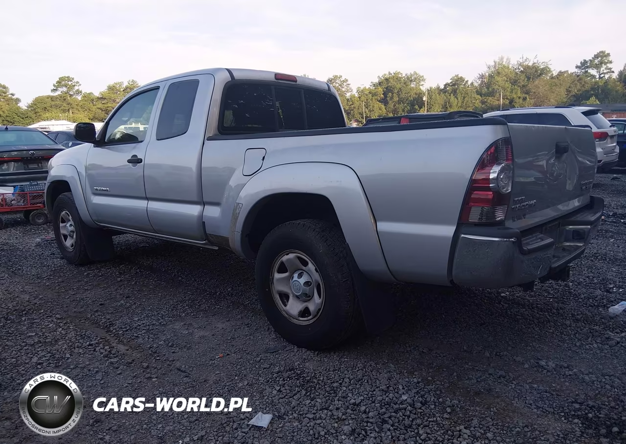2011 Toyota Tacoma Prerunner V6 VIN:5TFTU4GN7BX009671 - 3