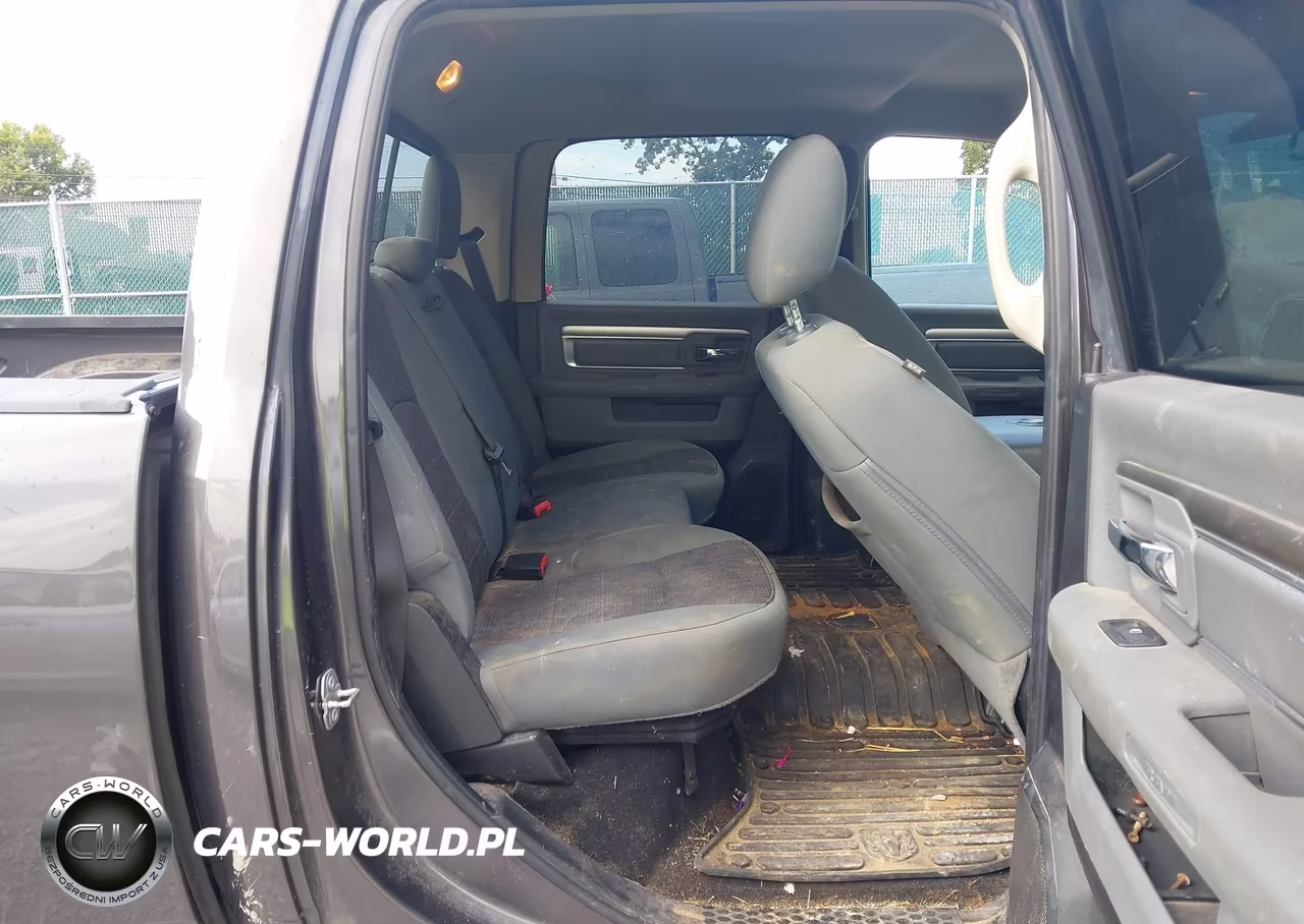 2018 Ram 1500 Big Horn 4X4 5'7 Box VIN:1C6RR7LM2JS274270 - 8
