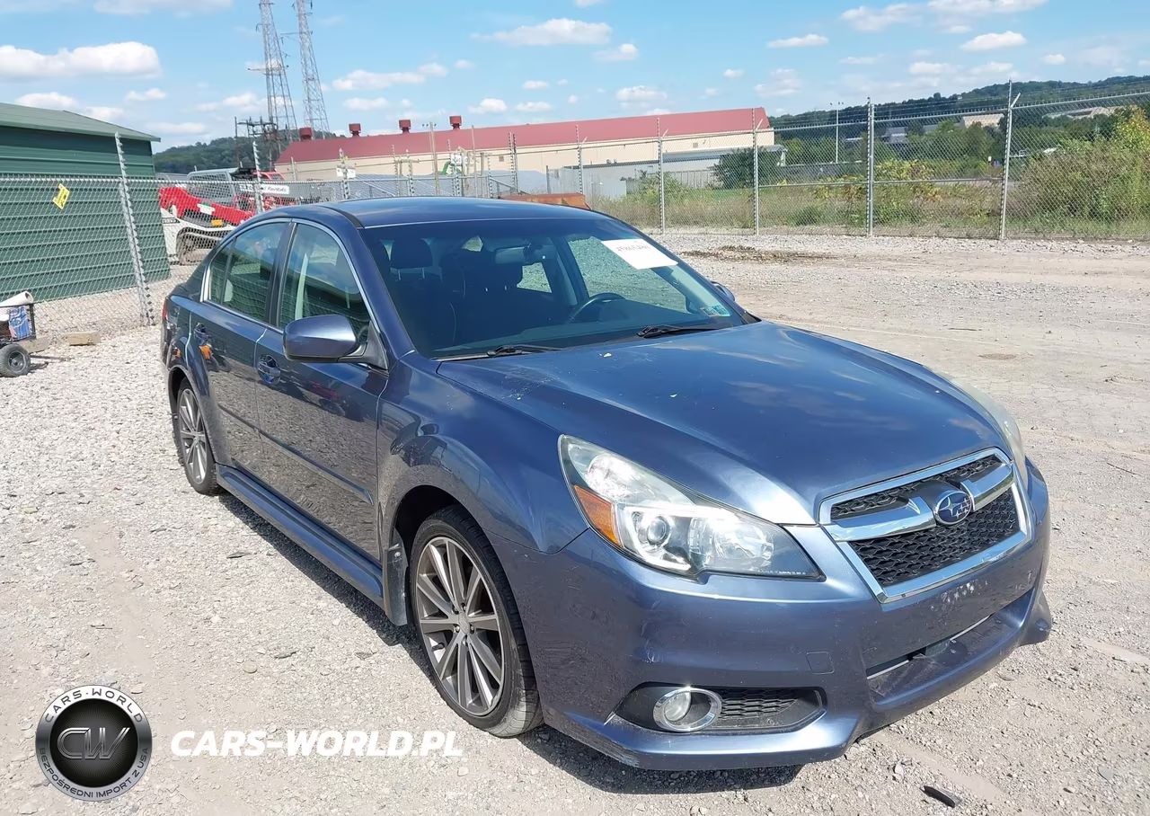 2013 Subaru Legacy 2.5 I Sport – zdjęcie 1 z 12