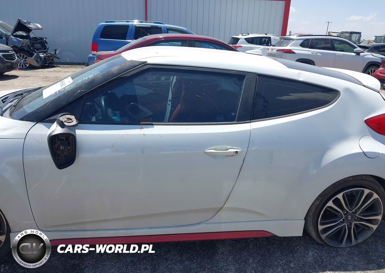 2016 Hyundai Veloster Turbo R-Spec VIN:KMHTC6AE1GU301716 - 15